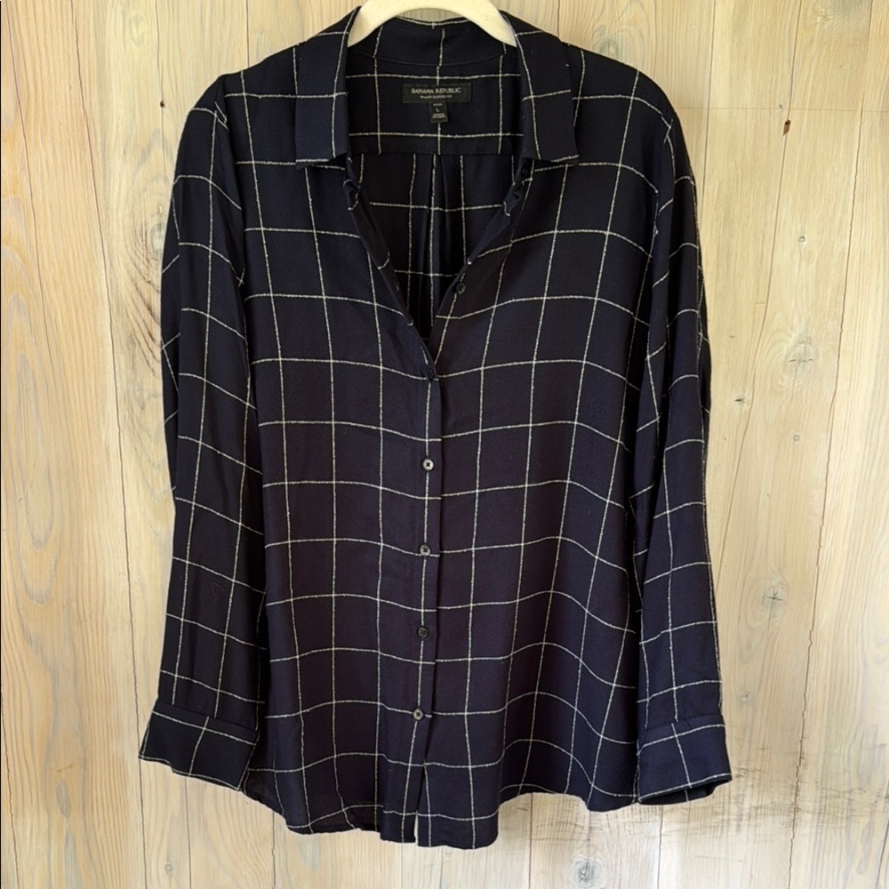 Banana Republic Dillon Classic Fit Button Down Shirt Size petite Large